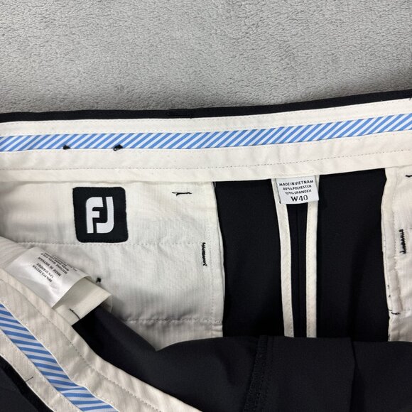 FOOTJOY Mens Golf Performance Stretch Chino Shorts Flat Front Travel Black W40 - Picture 4 of 6